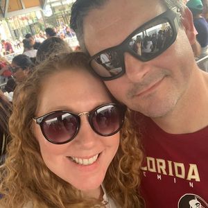 Meet your Posher, Christie